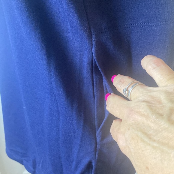 Max Studio Weekend Women’s Shirt Navy Blue White Stripes Shortsleeve Sz L NWT - Picture 4 of 8